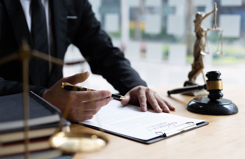 Alimenty dla rodzica – kiedy dziecko musi je płacić?